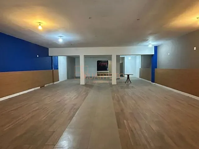 Ponto com 332m², à venda, no bairro Itaim Bibi em São Paulo
