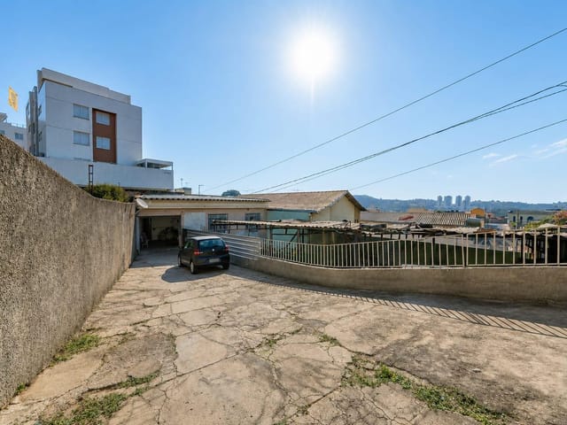 Ponto à venda, no bairro Caiçaras em Belo Horizonte
