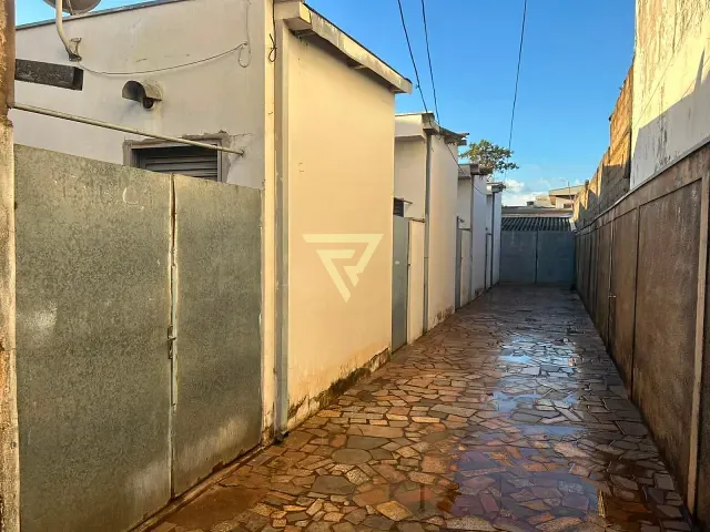 Ponto com 440m², à venda, no bairro Ipiranga em Ribeirão Preto