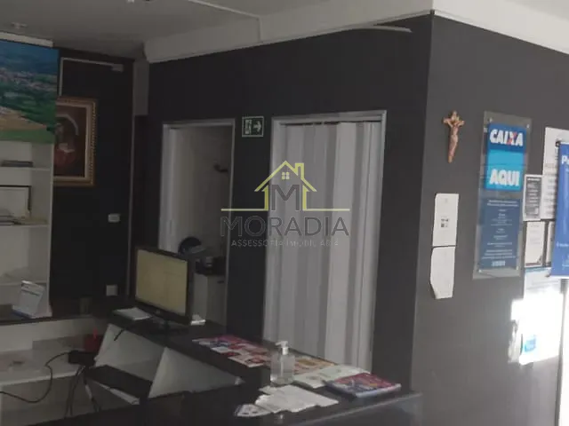 Ponto com 446m², para alugar, no bairro Centro em Guaxupé