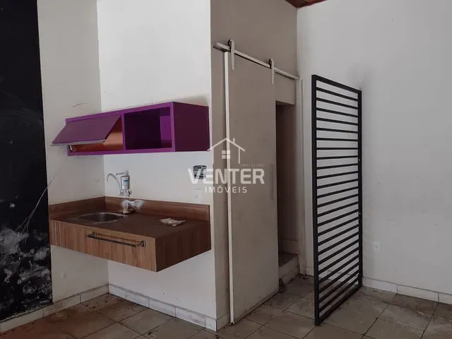 Ponto com 30m², para alugar, no bairro Centro em Taubaté
