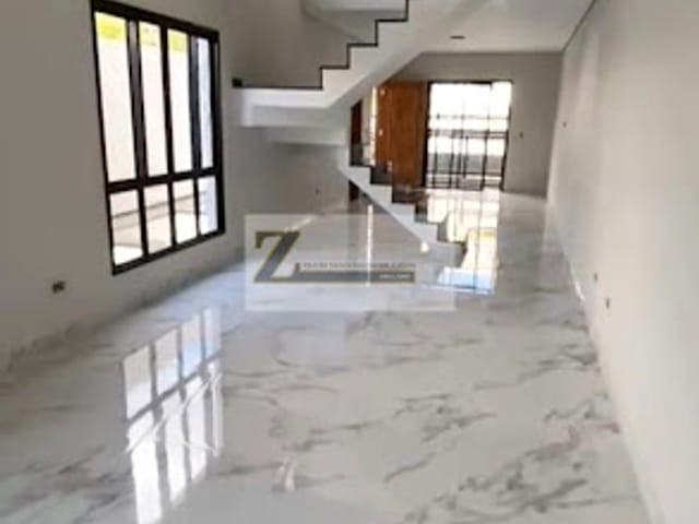 Sobrado com 170m² 3 quartos e 3 banheiros, à venda, no bairro Jardim Santa Mena em Guarulhos