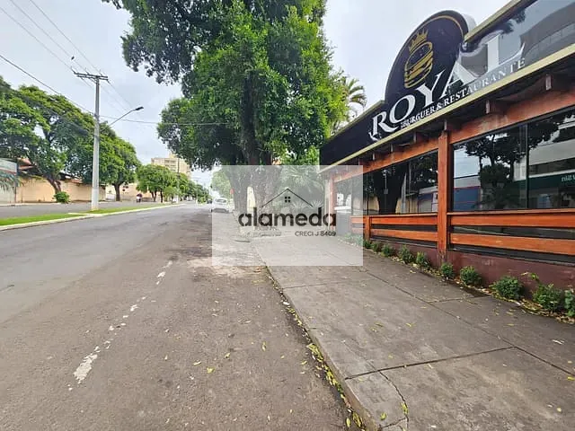 Ponto com 358m², à venda ou para alugar, no bairro centro em Jacarezinho