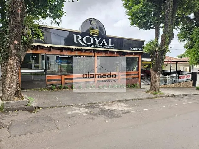 Ponto com 358m², à venda ou para alugar, no bairro centro em Jacarezinho