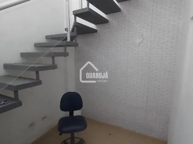 Ponto com 110m², à venda ou para alugar, no bairro Jardim Santense (Vicente de Carvalho) em Guarujá