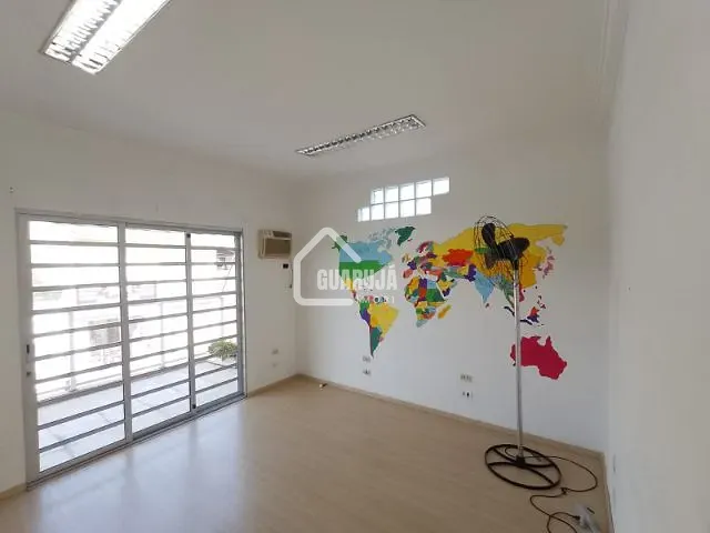 Ponto com 110m², à venda ou para alugar, no bairro Jardim Santense (Vicente de Carvalho) em Guarujá