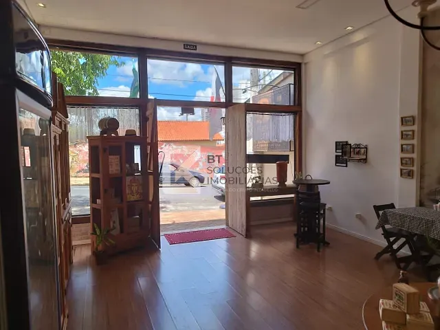 Ponto com 125m², à venda ou para alugar, no bairro Centro em Indaiatuba