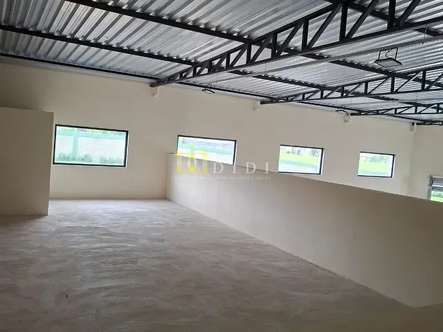 Ponto com 257m², à venda, no bairro Terras do Porto em Porto Feliz