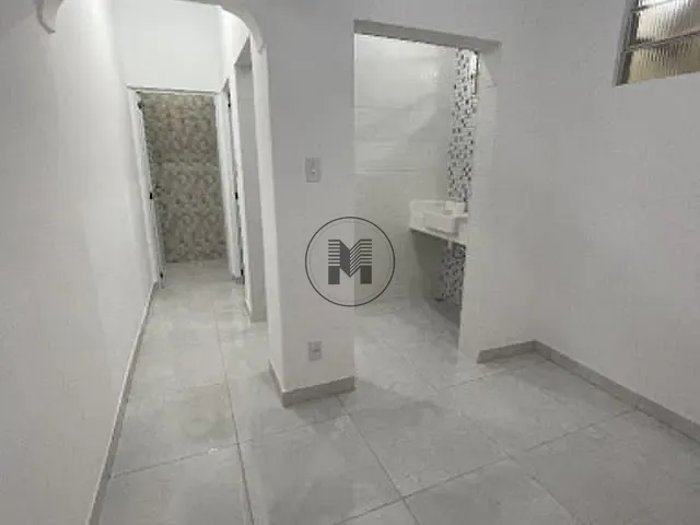 Ponto com 20m², para alugar, no bairro Centro em Guaratinguetá