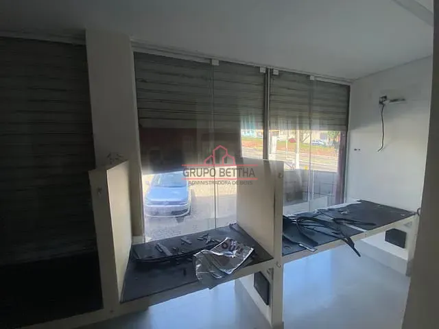 Ponto para alugar, no bairro Vila Boa Vista em Barueri