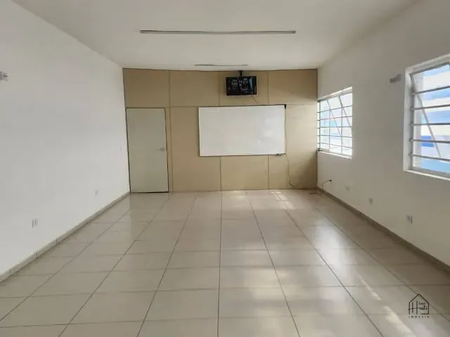 Ponto para alugar, no bairro Centro em Cotia