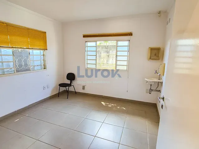 Ponto à venda ou para alugar, no bairro Joapiranga em Valinhos