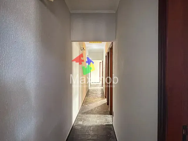 Ponto com 140m², para alugar, no bairro Centro em Itapira
