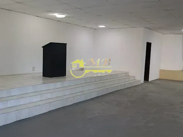 Ponto com 1300m², à venda ou para alugar, no bairro Jardim Novo Campos Elíseos em Campinas