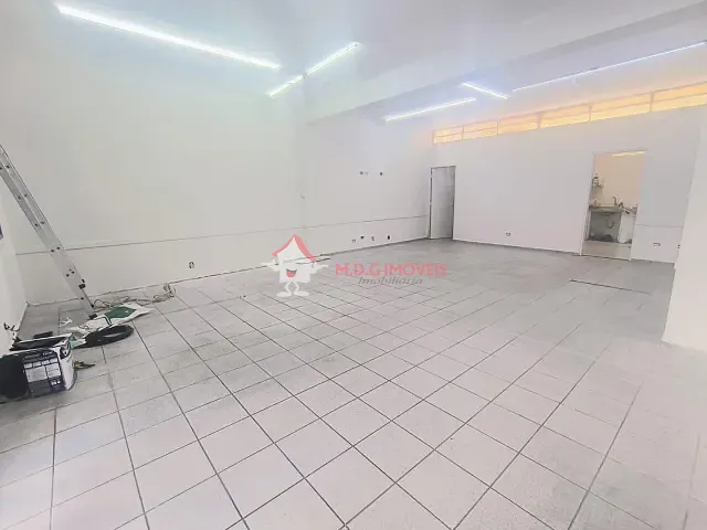 Ponto com 100m², para alugar, no bairro Bela Vista em São Paulo
