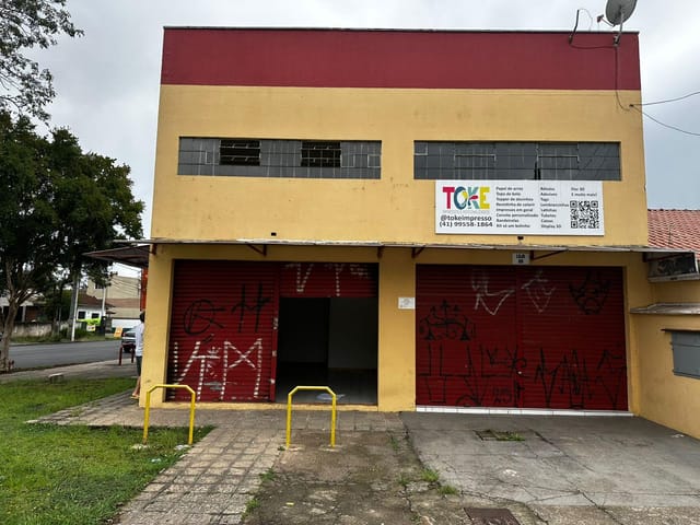 Ponto à venda, no bairro Novo Mundo em Curitiba