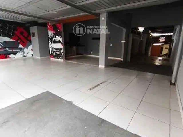Ponto com 300m², para alugar, no bairro Centro em Londrina