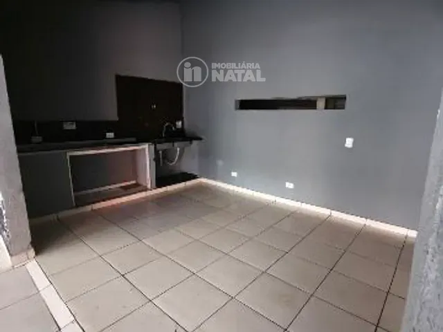 Ponto com 300m², para alugar, no bairro Centro em Londrina