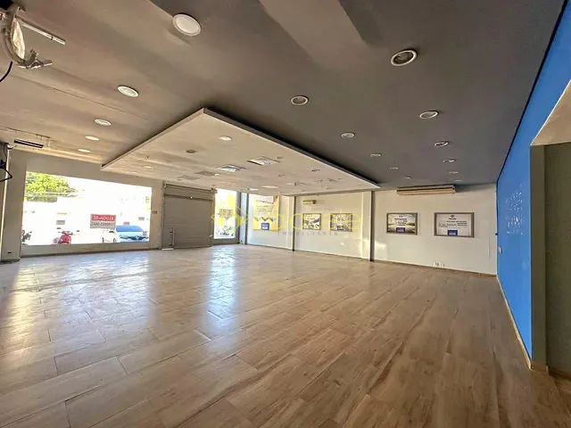 Ponto com 300m², para alugar, no bairro Jardim das Nações em Taubaté