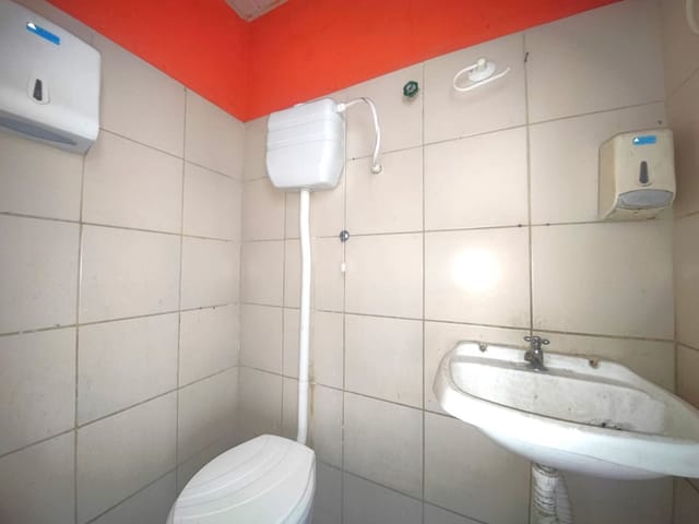 Ponto com 50m², para alugar, no bairro Fátima em Fortaleza