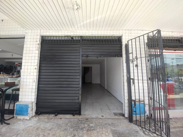 Ponto com 50m², para alugar, no bairro Fátima em Fortaleza