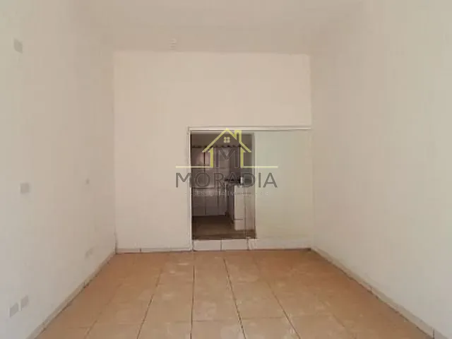 Ponto com 2m², para alugar, no bairro Centro em Guaxupé