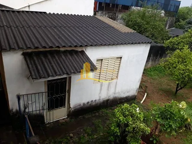 Ponto com 500m², à venda, no bairro Itaquera em São Paulo