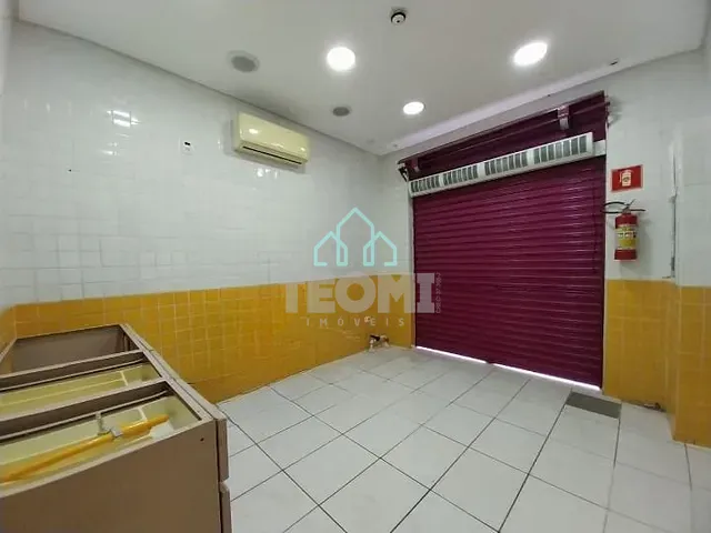 Ponto com 21m², para alugar, no bairro Centro em Taubaté