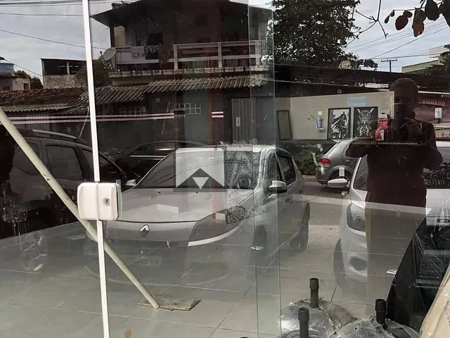 Ponto com 45m², para alugar, no bairro Maravista em Niterói