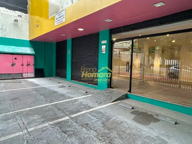 Ponto com 233m², para alugar, no bairro Santa Cecília em São Paulo