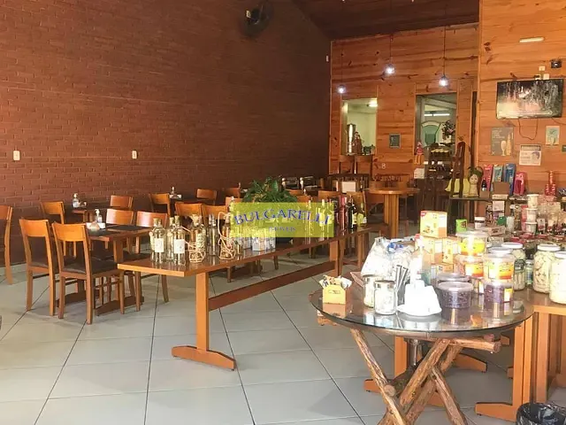 Ponto com 300m², à venda, no bairro Jardim Colônia em Jundiaí