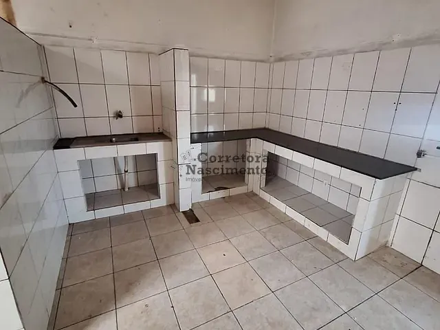 Ponto com 175m², à venda, no bairro Parque Itamarati em Jacareí