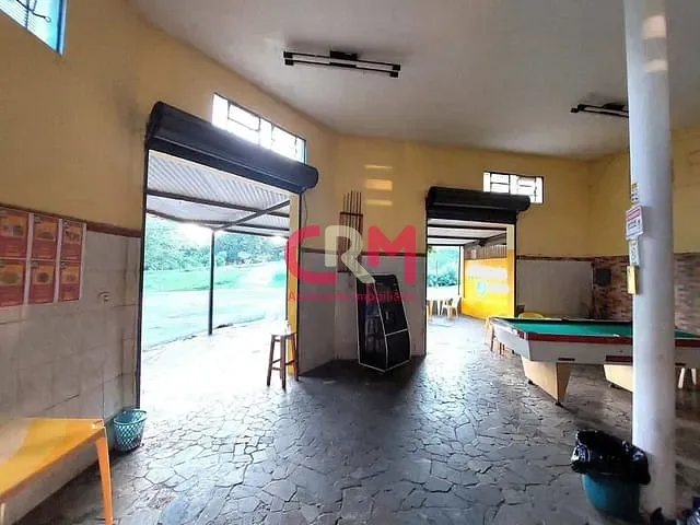 Ponto com 424m² 4 quartos e 4 banheiros, à venda, no bairro Jardim Paraíso I em Taquaritinga