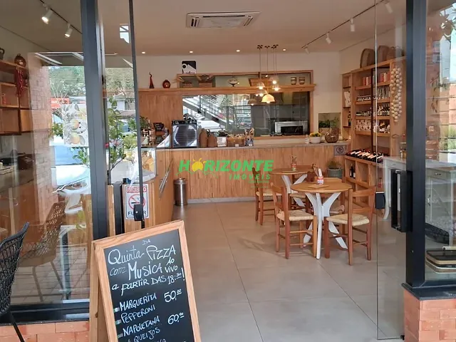 Ponto com 70m², à venda, no bairro Urbanova IV em São José dos Campos