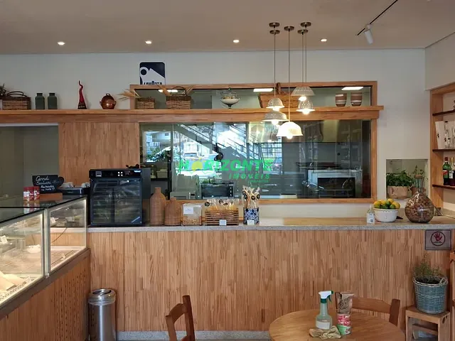 Ponto com 70m², à venda, no bairro Urbanova IV em São José dos Campos