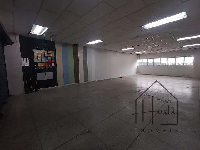 Ponto com 106m², para alugar, no bairro Vila Monte Serrat em Cotia