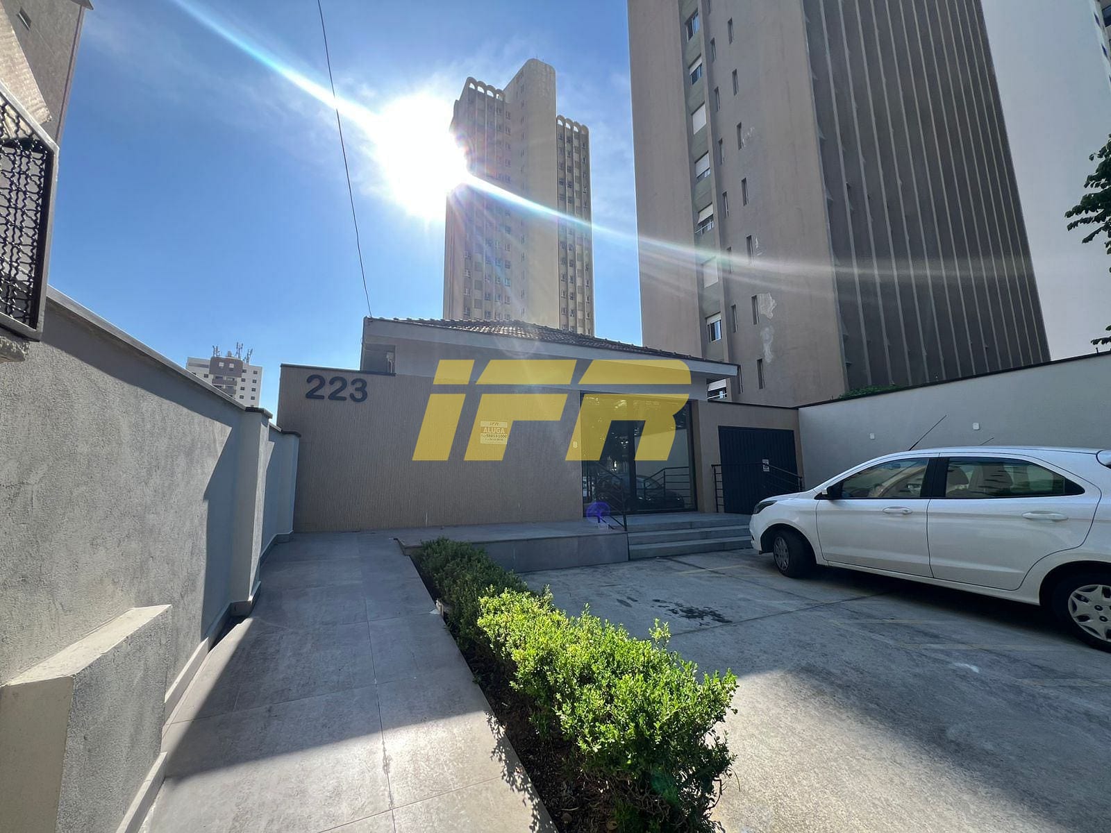 Loja-Salão, 160 m² - Foto 2