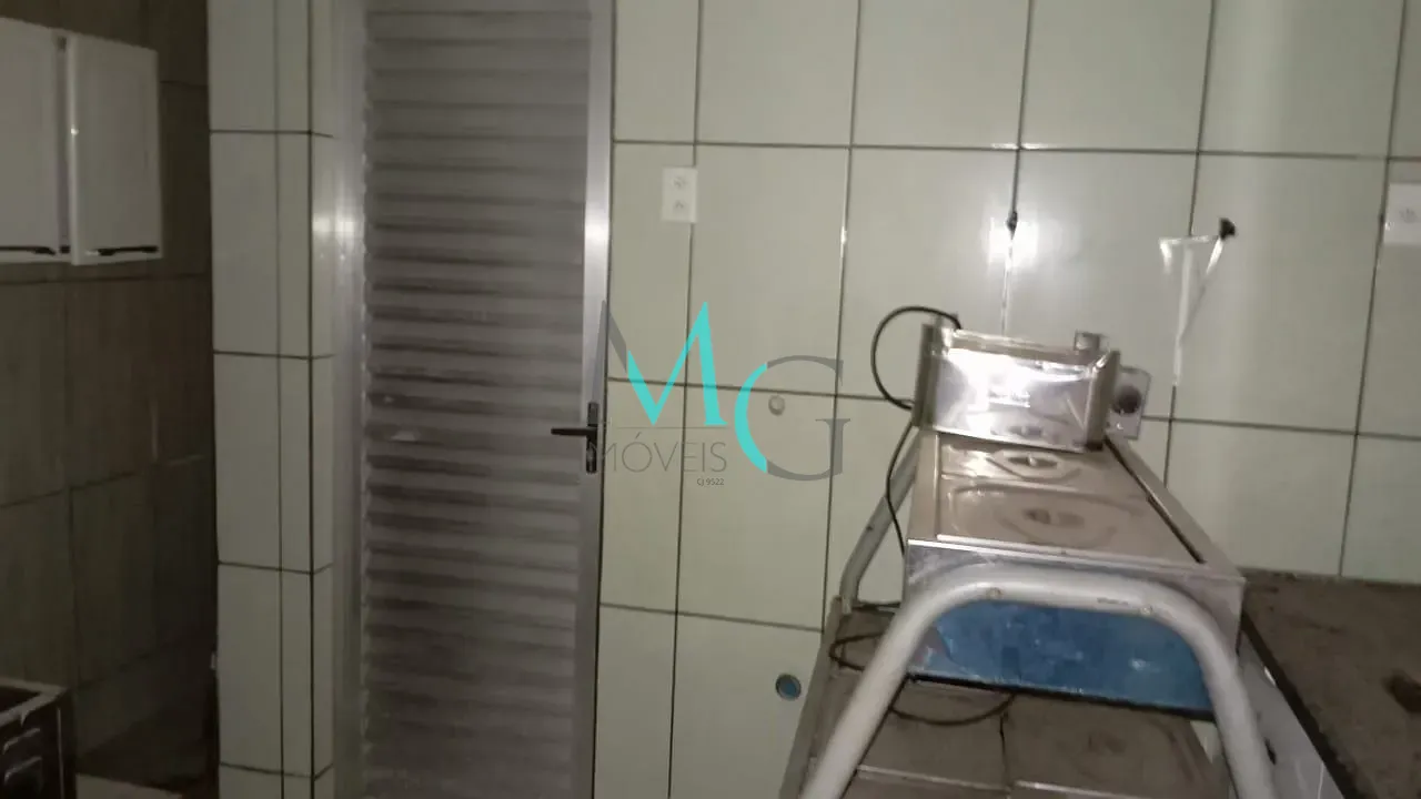 Casa, 1 quarto, 250 m² - Foto 12