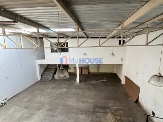Galpão / Barracão com 315m², para alugar, no bairro Centro em Ilhéus
