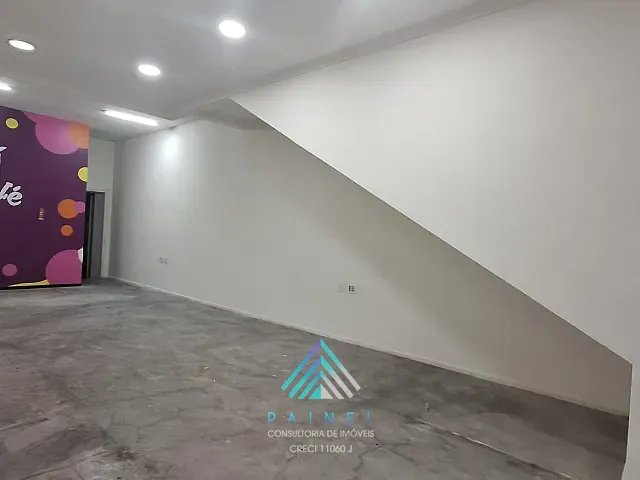 Ponto para alugar, no bairro Vila Gustavo em São Paulo