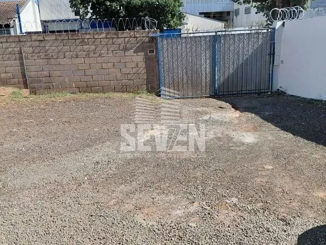Ponto com 500m², para alugar, no bairro Vila Carolina em Bauru