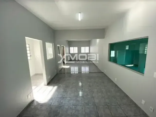 Ponto com 337m², à venda, no bairro Parque dos Cafezais VI em Itupeva