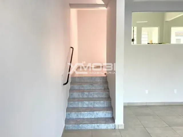Ponto com 337m², à venda, no bairro Parque dos Cafezais VI em Itupeva