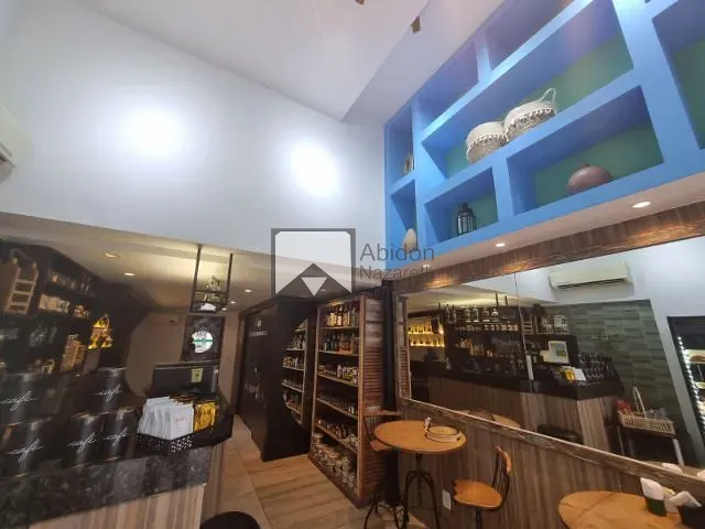 Ponto com 80m², à venda, no bairro Icaraí em Niterói