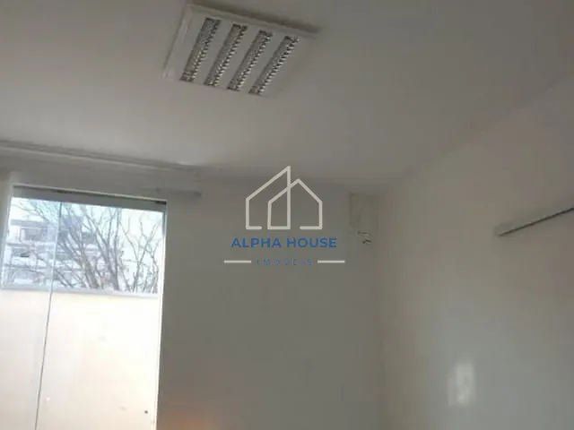 Ponto à venda, no bairro Parque São Benedito em Pindamonhangaba