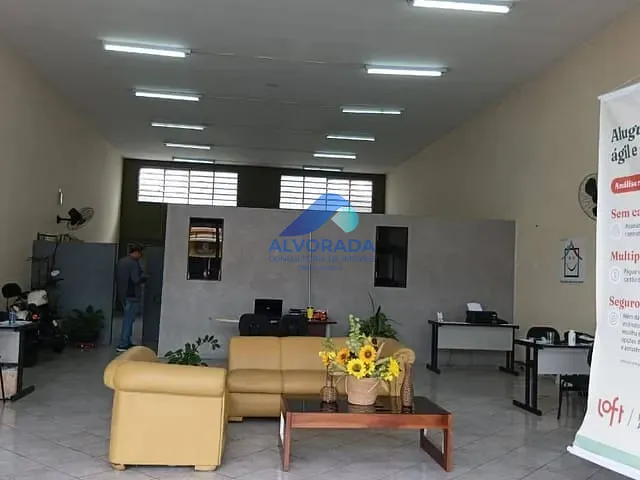 Ponto com 200m², à venda ou para alugar, no bairro Centro em Jacareí
