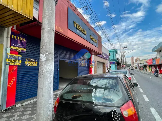 Ponto com 200m², à venda ou para alugar, no bairro Centro em Jacareí
