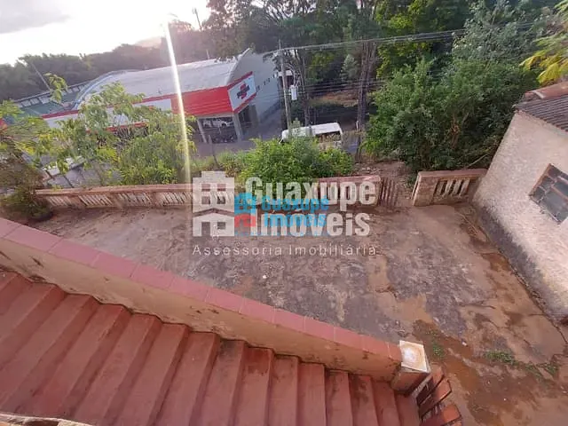 Ponto com 585m², à venda, no bairro CENTRO-TABOÃO em GUAXUPÉ