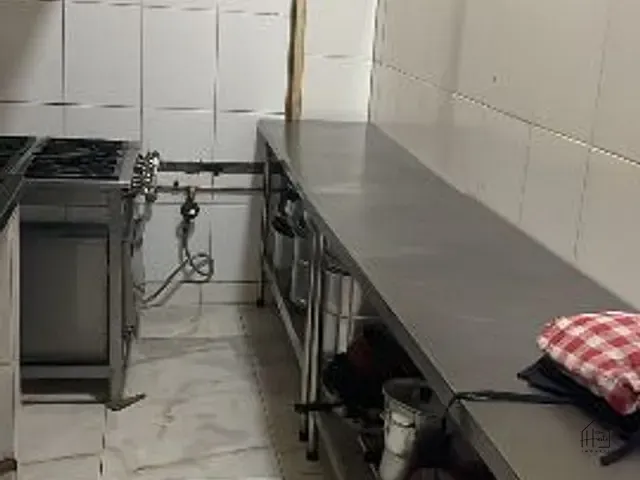 Ponto à venda, no bairro Parque Bahia em Cotia