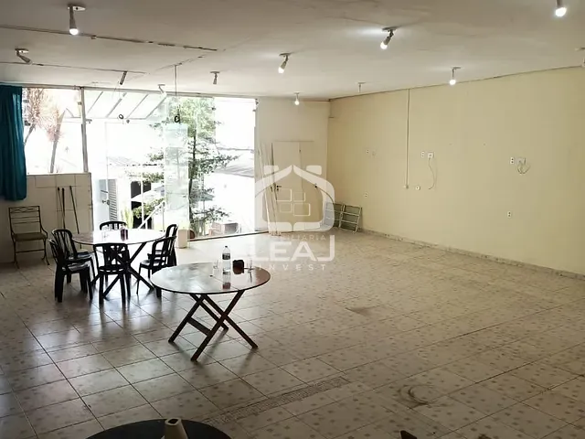 Ponto com 340m², para alugar, no bairro Vila Alexandria em São Paulo
